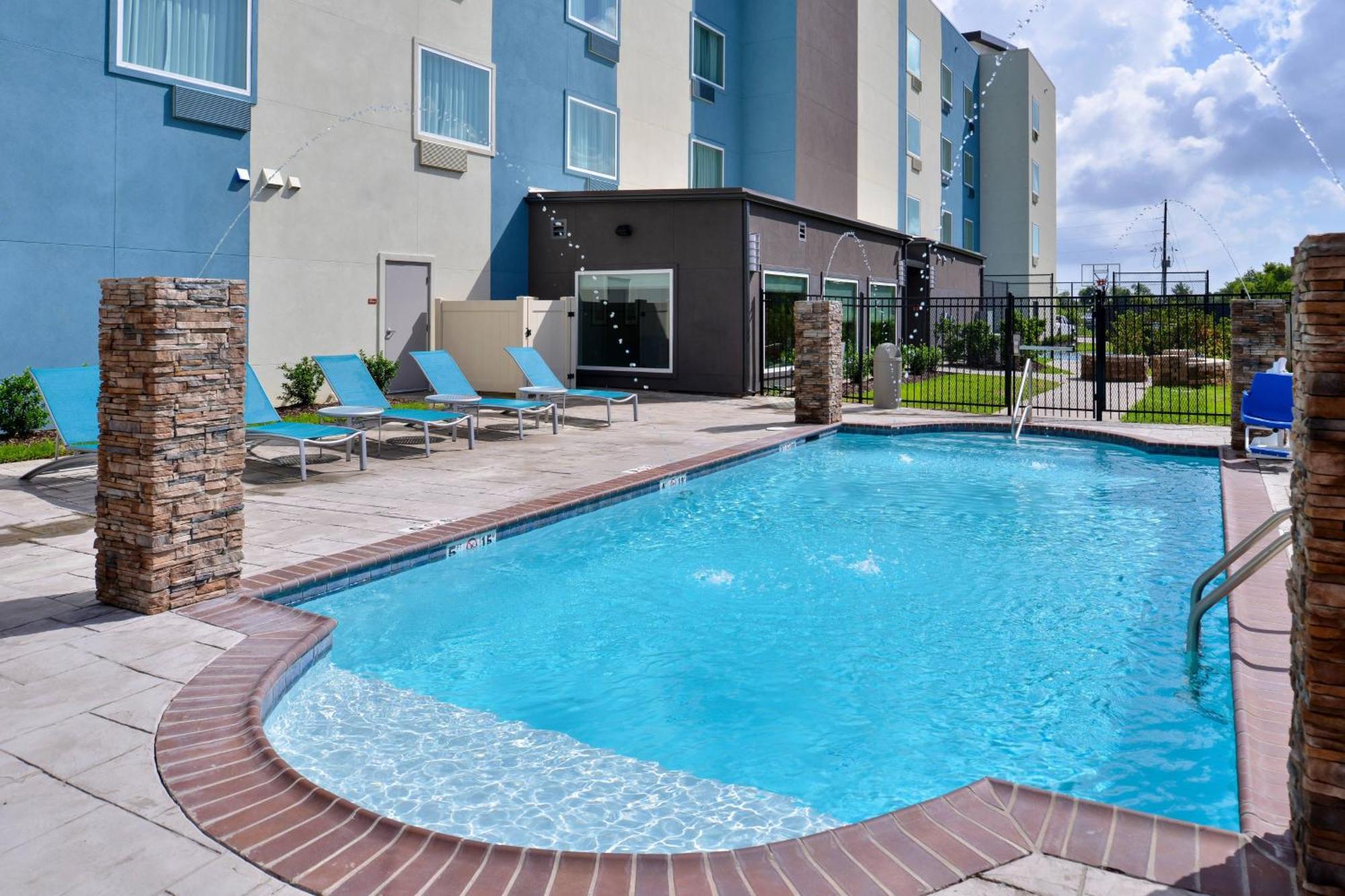 Towneplace Suites By Marriott Laplace Esterno foto