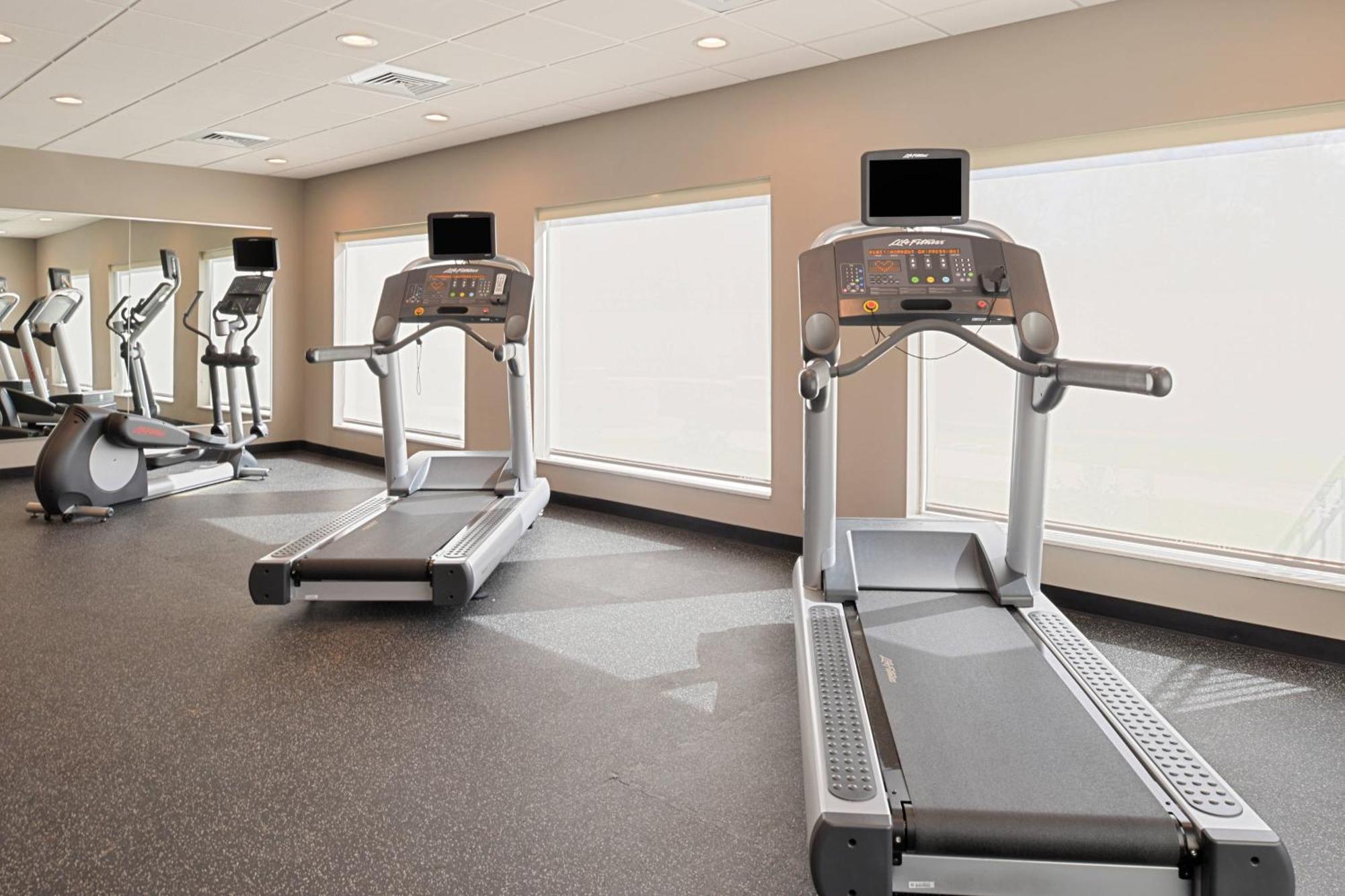 Towneplace Suites By Marriott Laplace Esterno foto