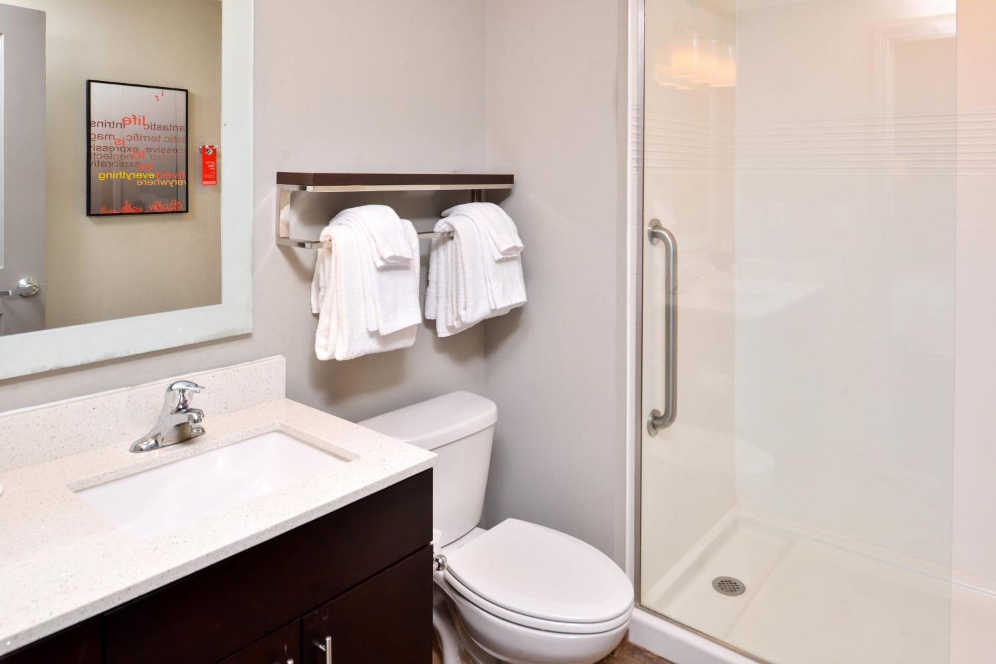 Towneplace Suites By Marriott Laplace Esterno foto